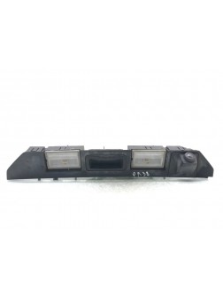 Накладка подсветки номера бу для Land Rover Discovery 4 2.7 TD, 2008 г.