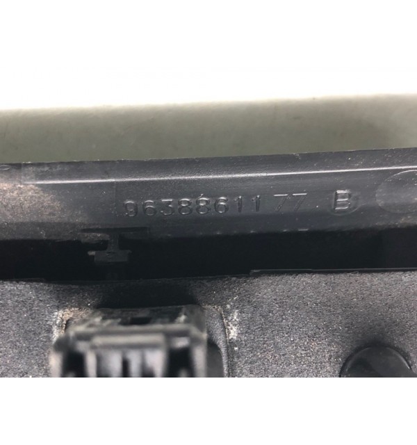 Кнопка открытия багажника бу для Citroen C3  1.4 HDi,  2005 г.