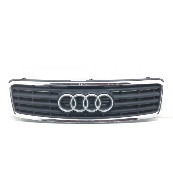 Решетка радиатора бу для Audi A4 B6 3.0 i,  2003 г.