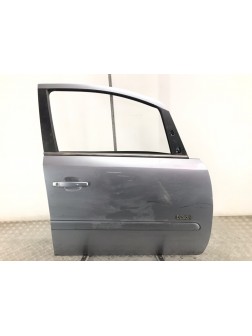 Дверь передняя правая бу для Opel Zafira B 1.9 CDTi, 2006 г.