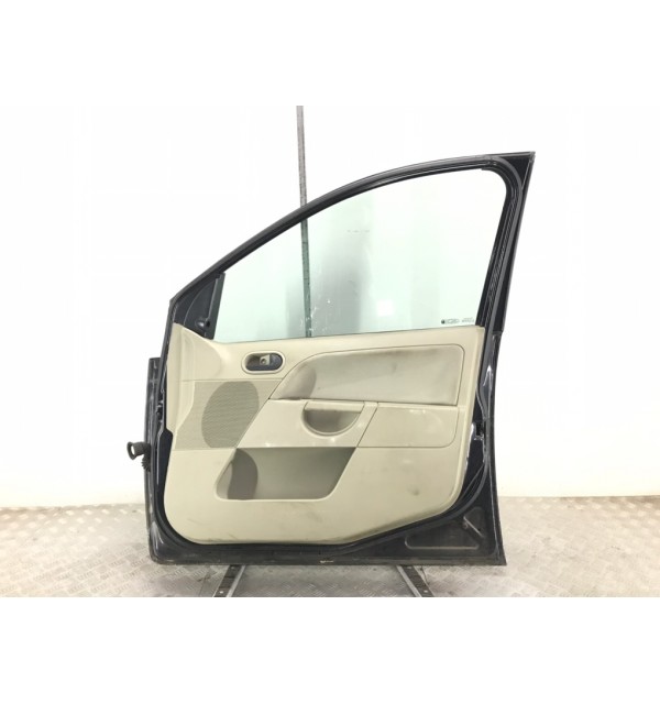 Дверь передняя правая бу для Ford Fiesta 5 1.4 TDCi,  2007 г.