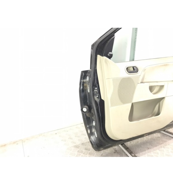 Дверь передняя правая бу для Ford Fiesta 5 1.4 TDCi,  2007 г.