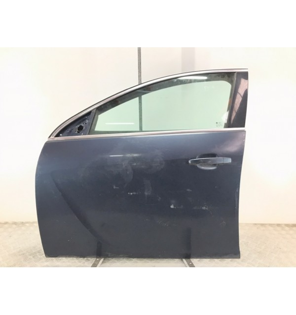 Дверь передняя левая бу для Opel Insignia  1.8 i,  2009 г.