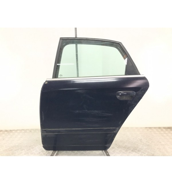 Дверь задняя левая бу для Audi A4 B7 3.2 FSI,  2005 г.