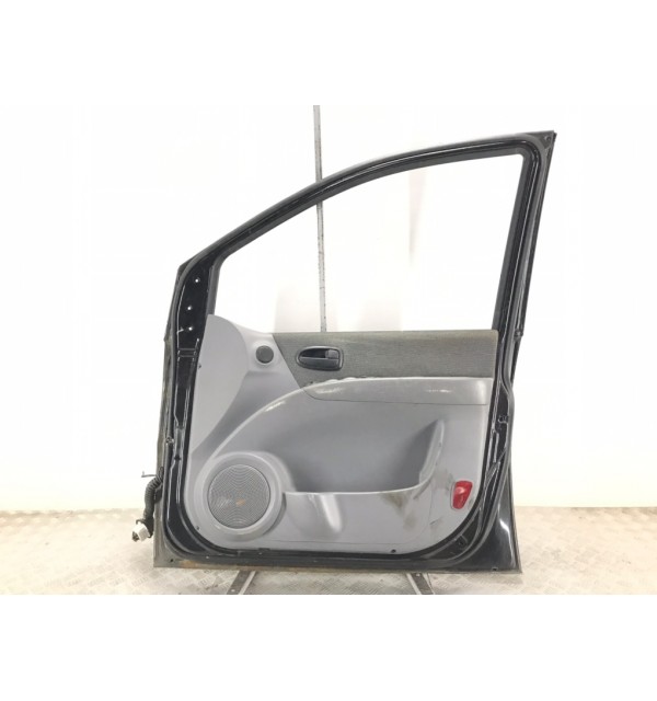Дверь передняя правая бу для Hyundai Matrix  1.6 i,  2004 г.