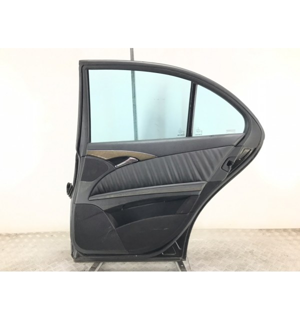 Дверь задняя правая бу для Mercedes E W211 2.2 CDi,  2009 г.