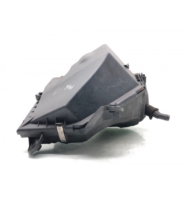 Корпус воздушного фильтра бу для BMW 3 E90/E91/E92/E93 2.0 TD,  2010 г.