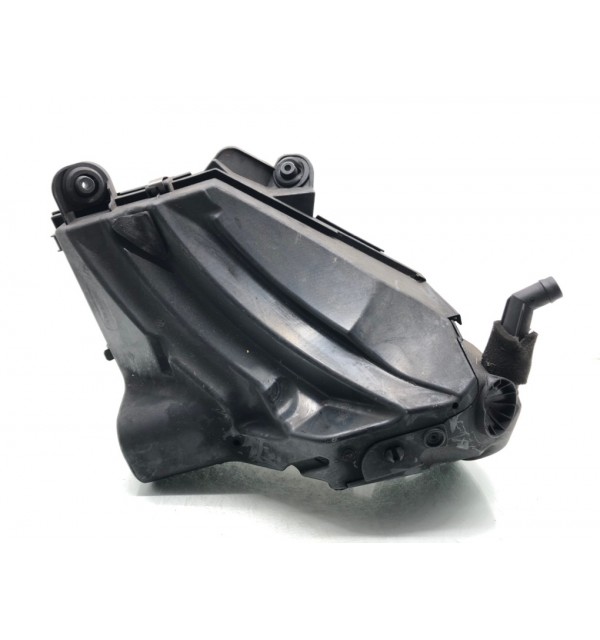 Корпус воздушного фильтра бу для BMW 3 E90/E91/E92/E93 2.0 TD,  2010 г.