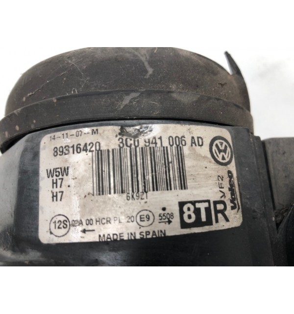 Фара правая бу для Volkswagen Passat B6 1.9 TDi,  2007 г.