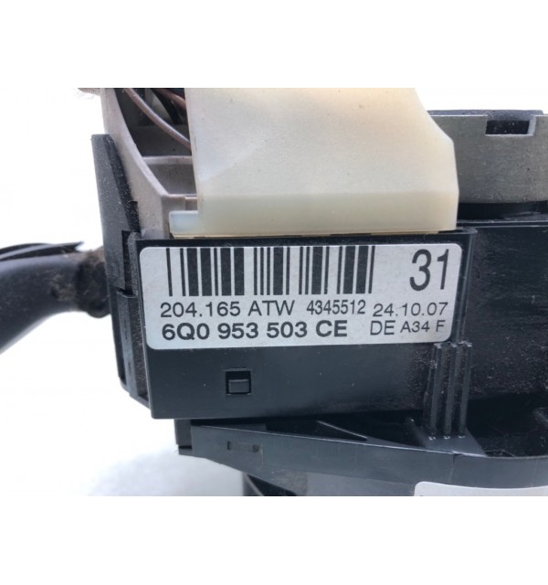 Переключатель подрулевой (стрекоза) бу для Volkswagen Polo 4 1.2 i,  2008 г.