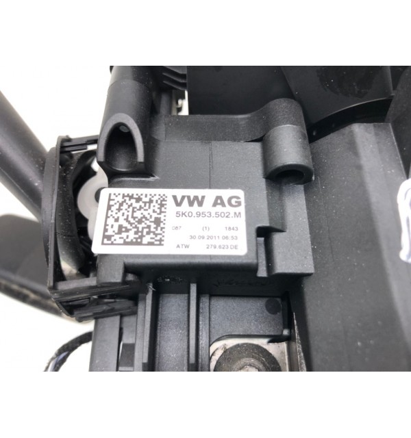 Переключатель подрулевой (стрекоза) бу для Skoda Yeti  1.6 TDi,  2011 г.