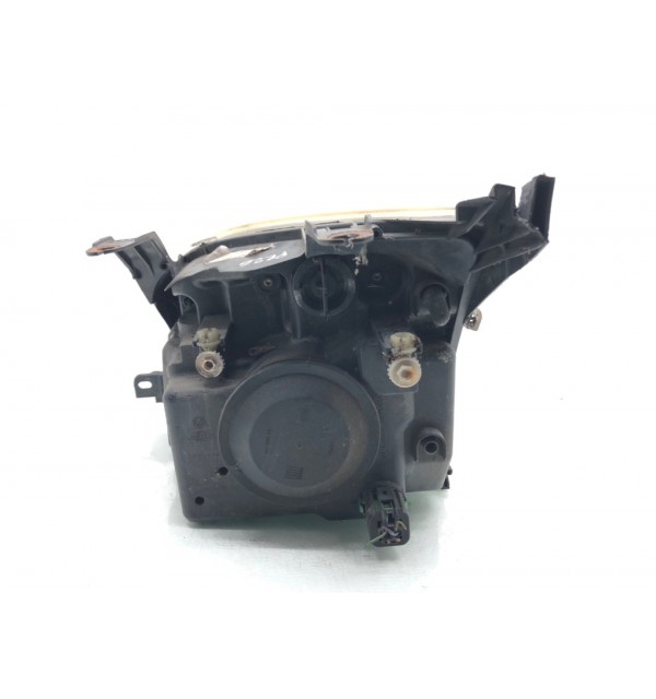 Фара правая бу для Ford Fusion  1.4 TDCi,  2004 г.