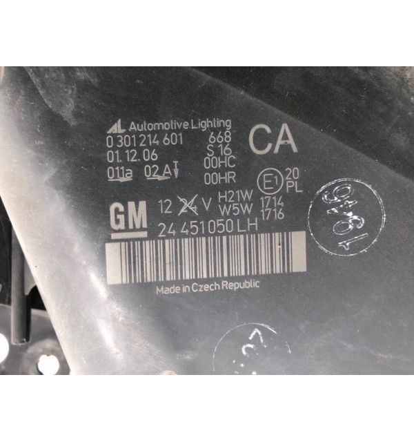 Фара левая бу для Opel Zafira B 1.9 CDTi,  2007 г.