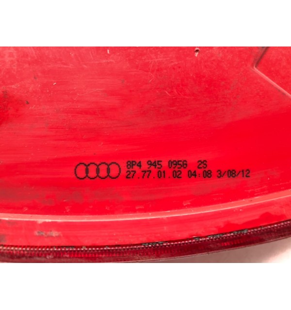 Фонарь задний левый бу для Audi A3 8P 2.0 Ti,  2004 г.