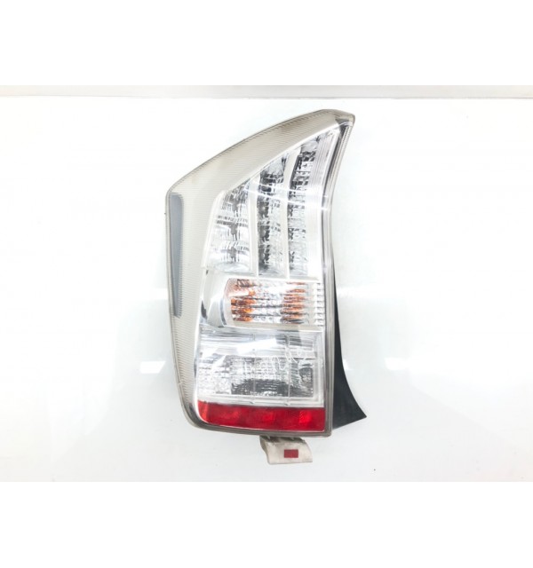 Фонарь задний левый бу для Toyota Prius  1.8 i,  2011 г.