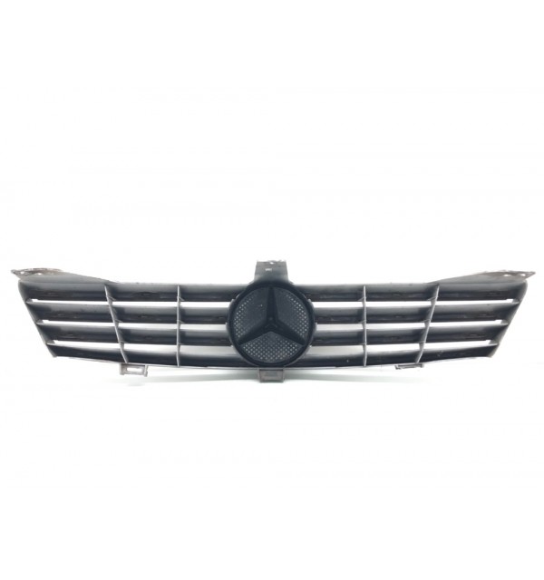 Решетка радиатора бу для Mercedes CLS W219 3.0 CDi,  2008 г.