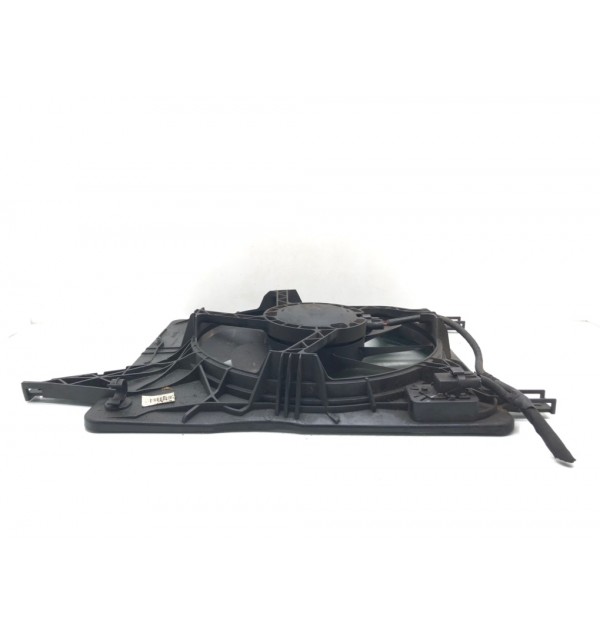 Вентилятор радиатора бу для Nissan Qashqai  1.6 i,  2007 г.