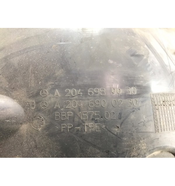 Защита арок передняя правая (подкрылок) бу для Mercedes C W204 1.8 i,  2008 г.