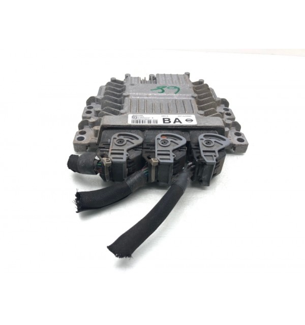 Блок управления двигателем бу для Nissan Qashqai  1.5 DCi,  2009 г.