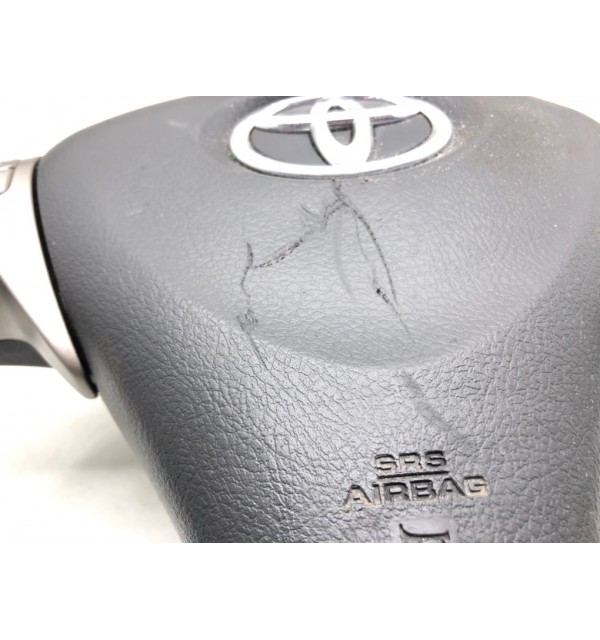 Руль бу для Toyota Auris  2.0 D-4D,  2009 г.