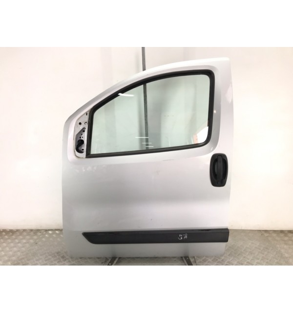 Дверь передняя левая бу для Citroen Nemo  1.3 HDi,  2010 г.