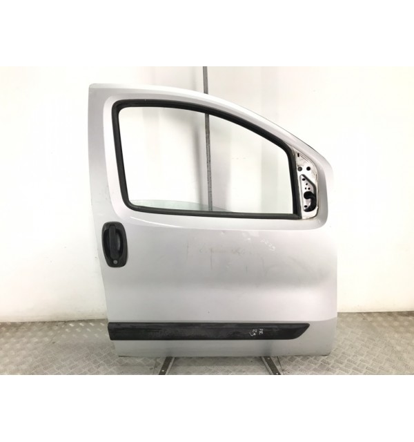 Дверь передняя правая бу для Citroen Nemo  1.3 HDi,  2010 г.