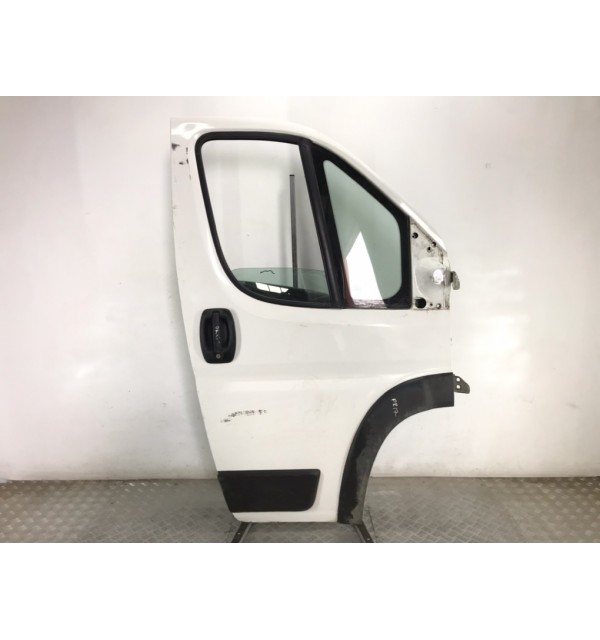 Дверь передняя правая бу для Peugeot Boxer  2.2 HDi,  2015 г.