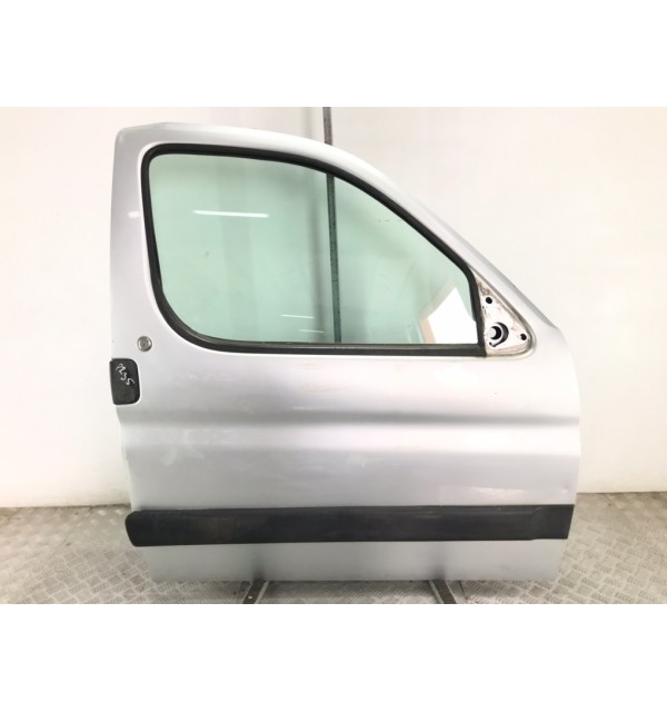Дверь передняя правая бу для Peugeot Partner 1 1.6 HDi,  2007 г.