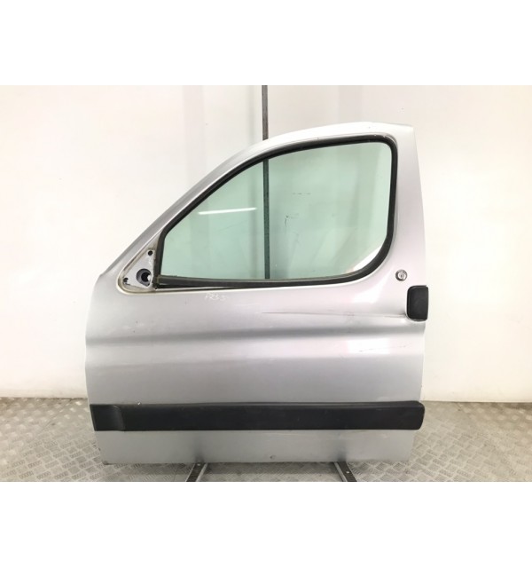 Дверь передняя левая бу для Peugeot Partner 1 1.6 HDi,  2007 г.