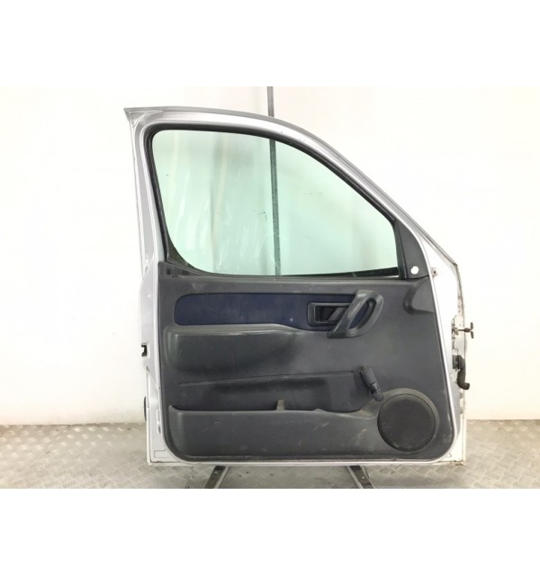 Дверь передняя левая бу для Peugeot Partner 1 1.6 HDi,  2007 г.