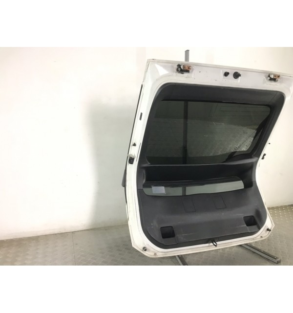 Крышка багажника бу для Toyota Prius  1.8 i,  2011 г.