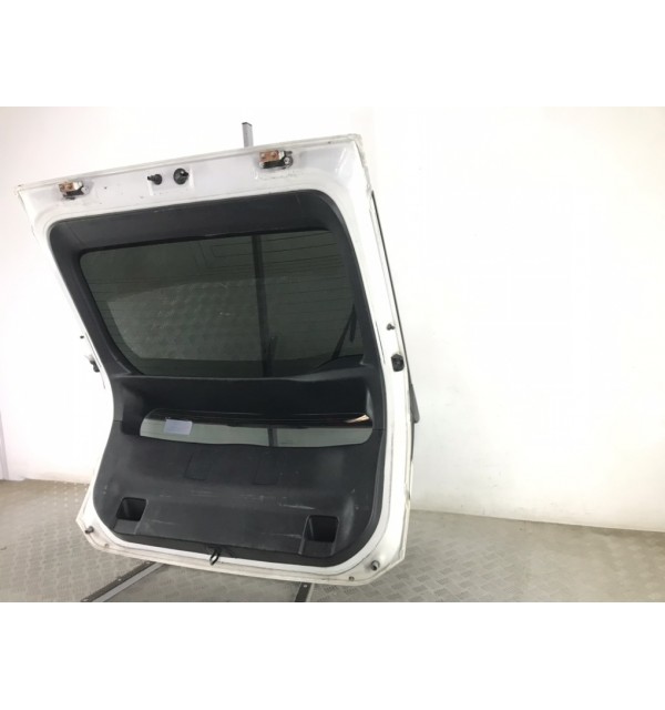 Крышка багажника бу для Toyota Prius  1.8 i,  2011 г.