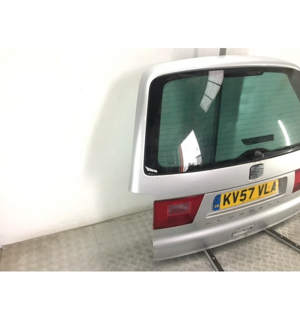 Крышка багажника бу для Seat Alhambra  2.0 TDi,  2007 г.