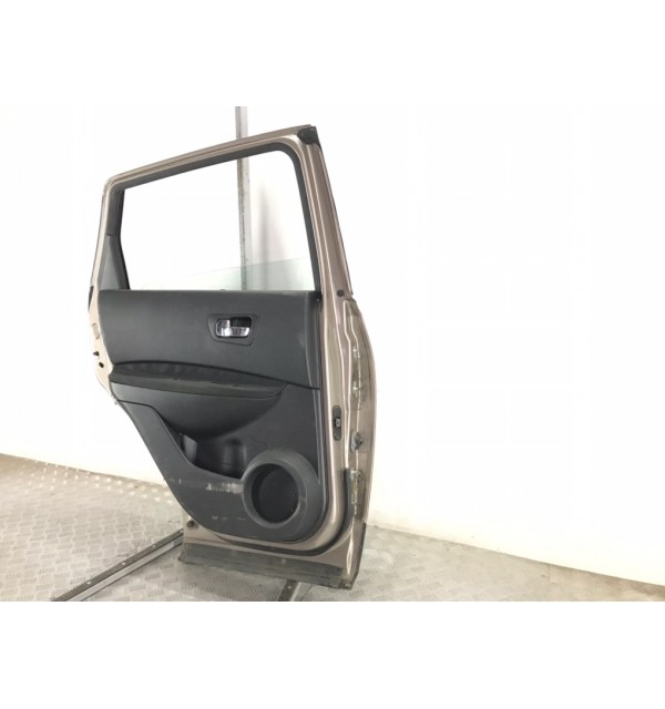 Дверь задняя левая бу для Nissan Qashqai  1.6 i,  2007 г.