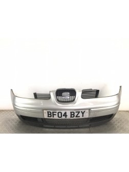 Бампер передний бу для Seat Arosa  1.0 i,  2004 г.