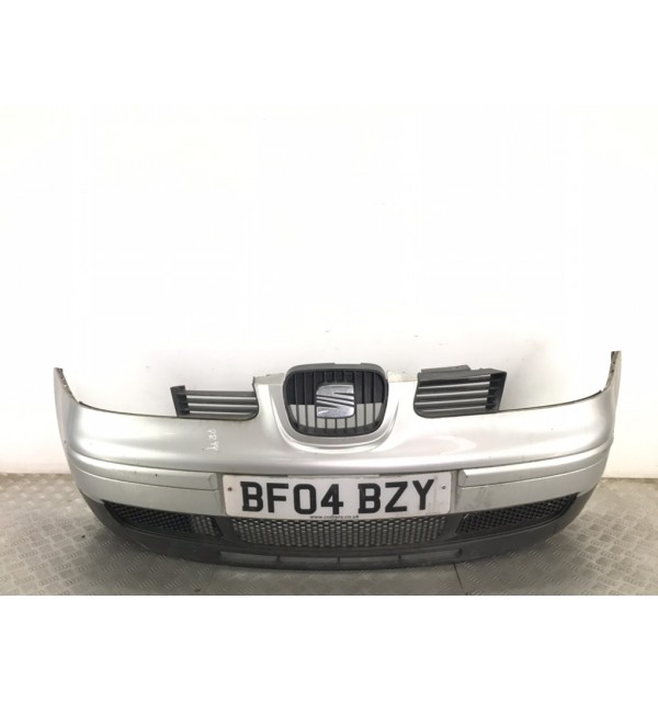 Бампер передний бу для Seat Arosa  1.0 i,  2004 г.