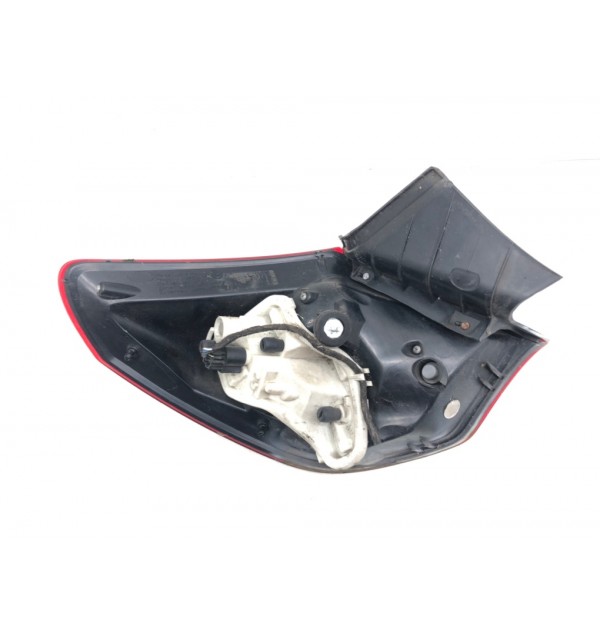 Фонарь задний правый бу для Opel Astra J 1.6 i,  2011 г.