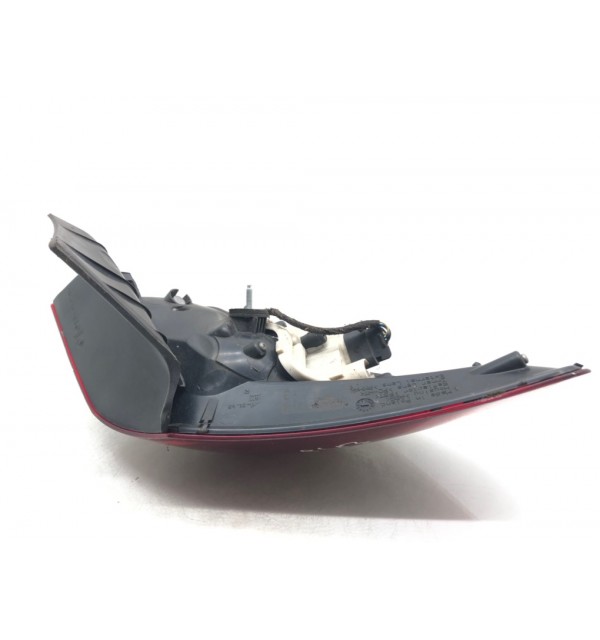 Фонарь задний правый бу для Opel Astra J 1.6 i,  2011 г.