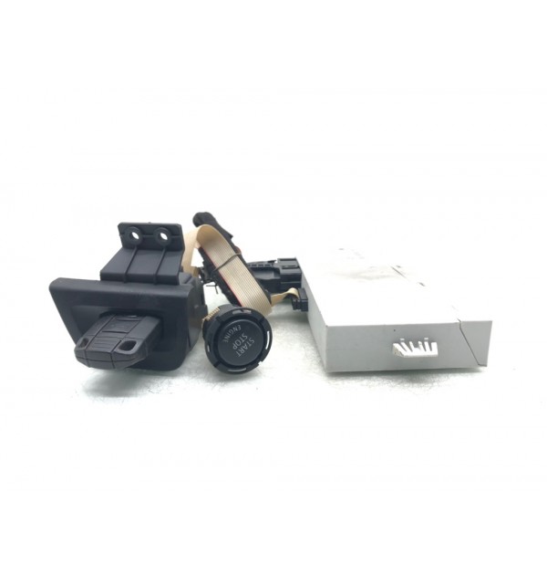 Замок зажигания бу для BMW 1 E87/E81/E82/E88 2.0 i,  2004 г.