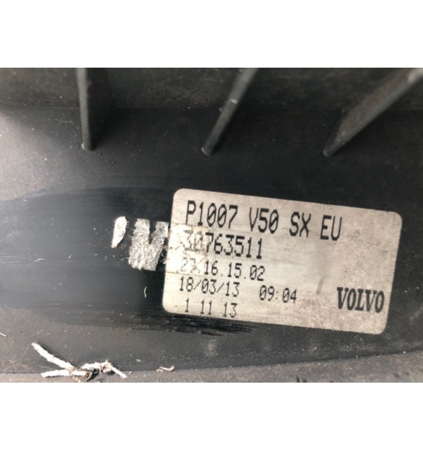 Фонарь задний левый бу для Volvo V50  2.0 D,  2008 г.