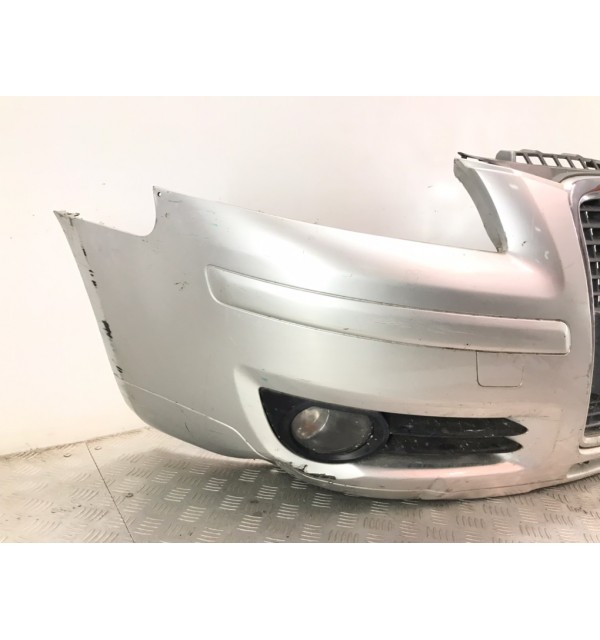 Бампер передний бу для Audi A3 8P 2.0 Ti,  2004 г.