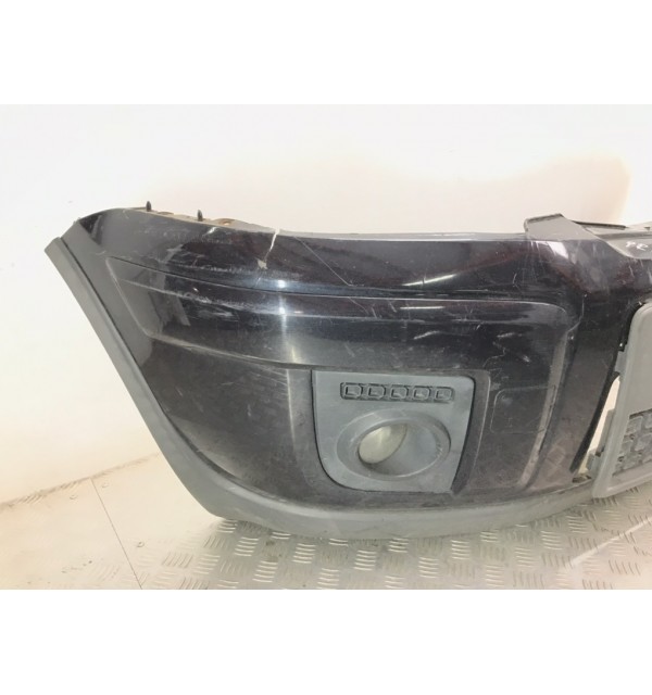 Бампер передний бу для Ford Fusion  1.6 i,  2009 г.
