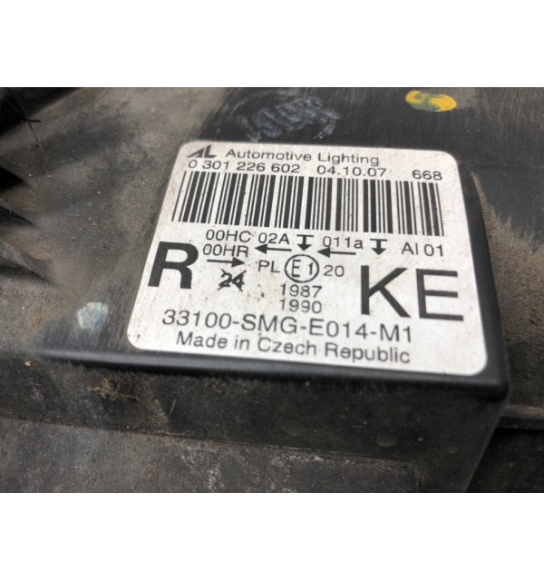 Фара правая бу для Honda Civic 8 2.2 CTDi,  2007 г.