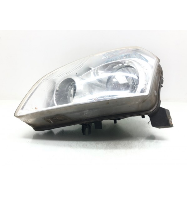 Фара левая бу для Nissan Qashqai  1.5 DCi,  2009 г.