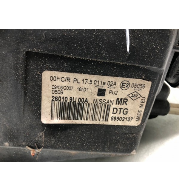 Фара правая бу для Nissan Note E11 1.5 DCi,  2007 г.