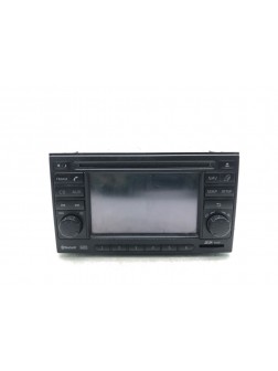 Магнитола бу для Nissan Qashqai  1.5 DCi,  2010 г.