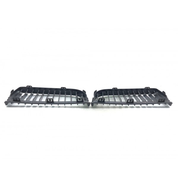 Решетка радиатора бу для BMW 3 E90/E91/E92/E93 2.0 i,  2006 г.