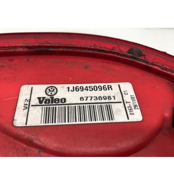 Фонарь задний правый бу для Volkswagen Golf 4 1.9 TDi,  2002 г.