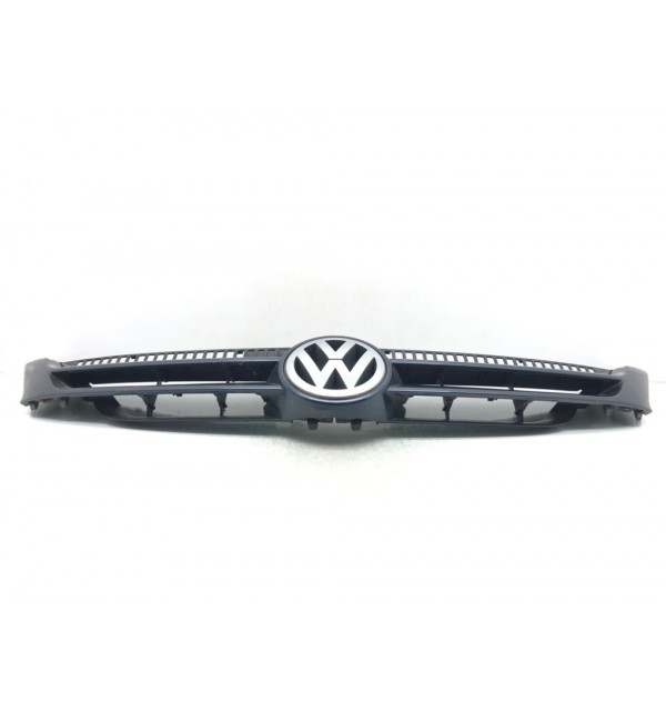 Решетка радиатора бу для Volkswagen Golf Plus  1.6 i,  2006 г.