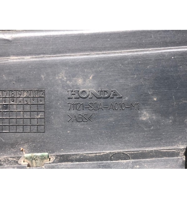 Решетка радиатора бу для Honda CR-V  2.0 i,  2005 г.